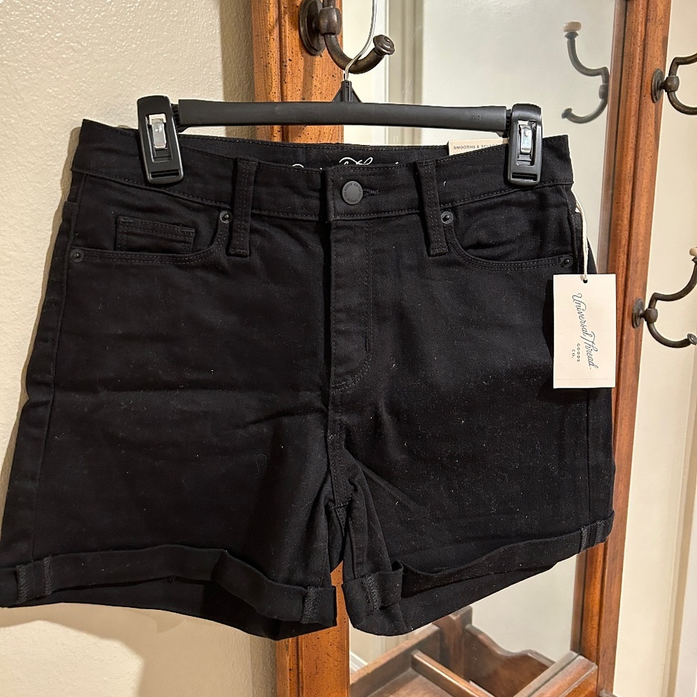 womens universal thread midi size 4